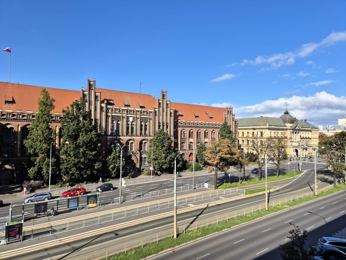 Mieszkanie 3 pokojowe na Sprzedaż