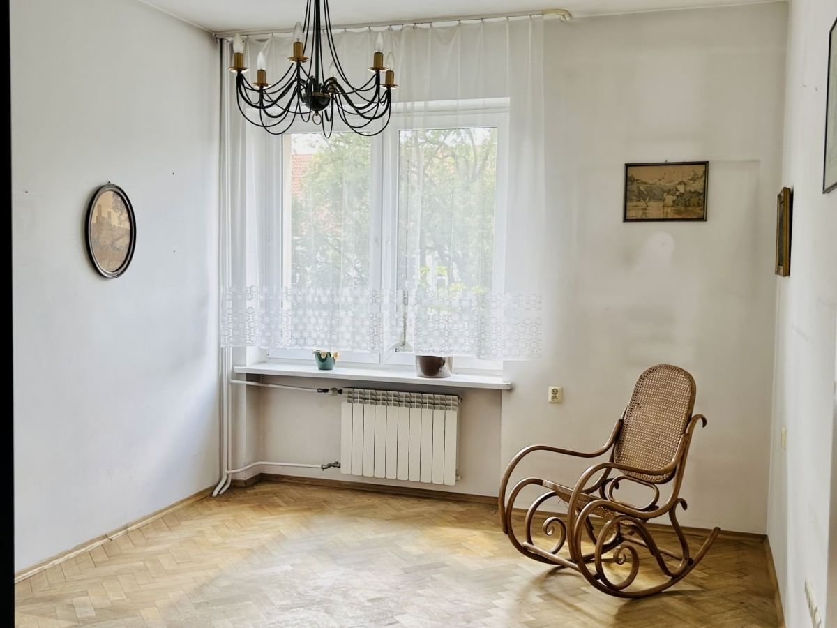 Mieszkanie 4 pokojowe na Sprzedaż
