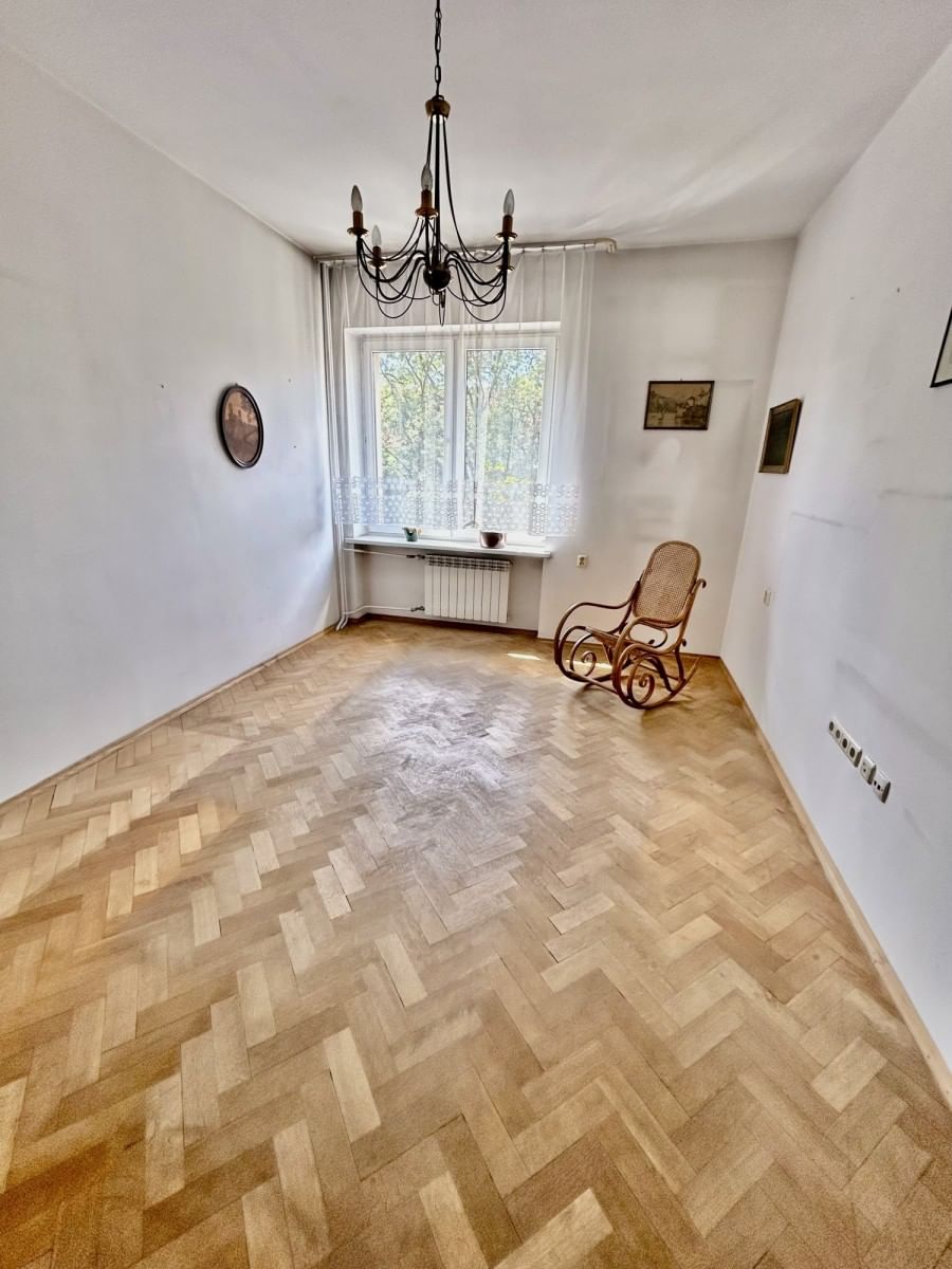 Mieszkanie 4 pokojowe na Sprzedaż