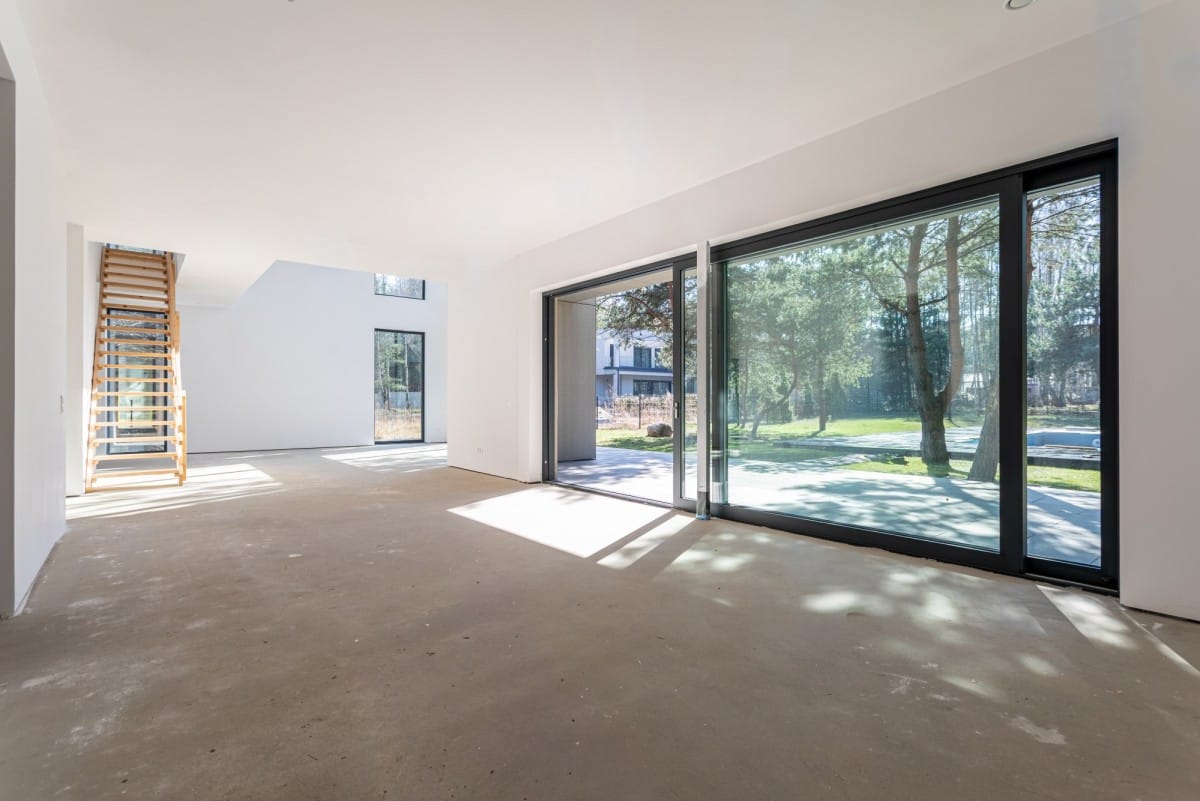 Dom 6 pokojowe na Sprzedaż