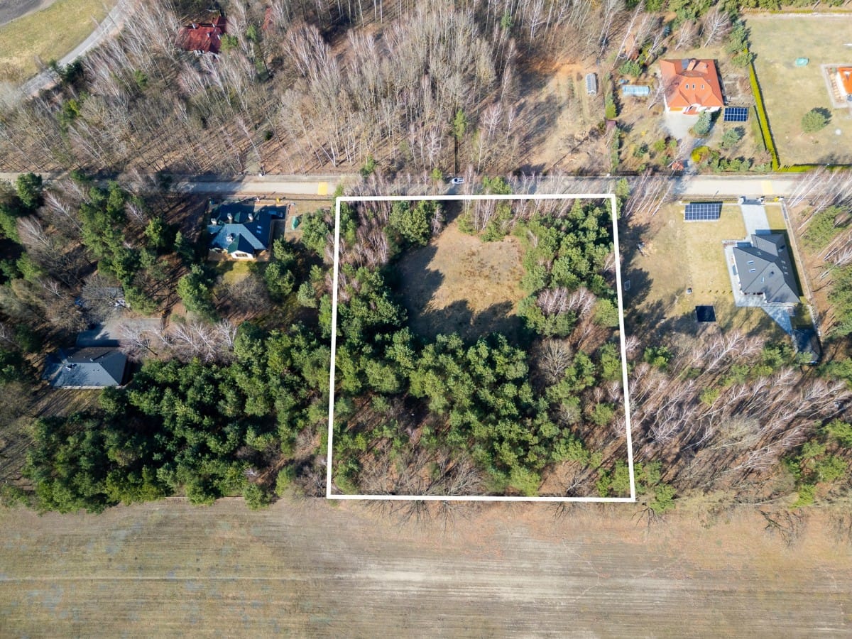 Działka  pokojowe na Sprzedaż