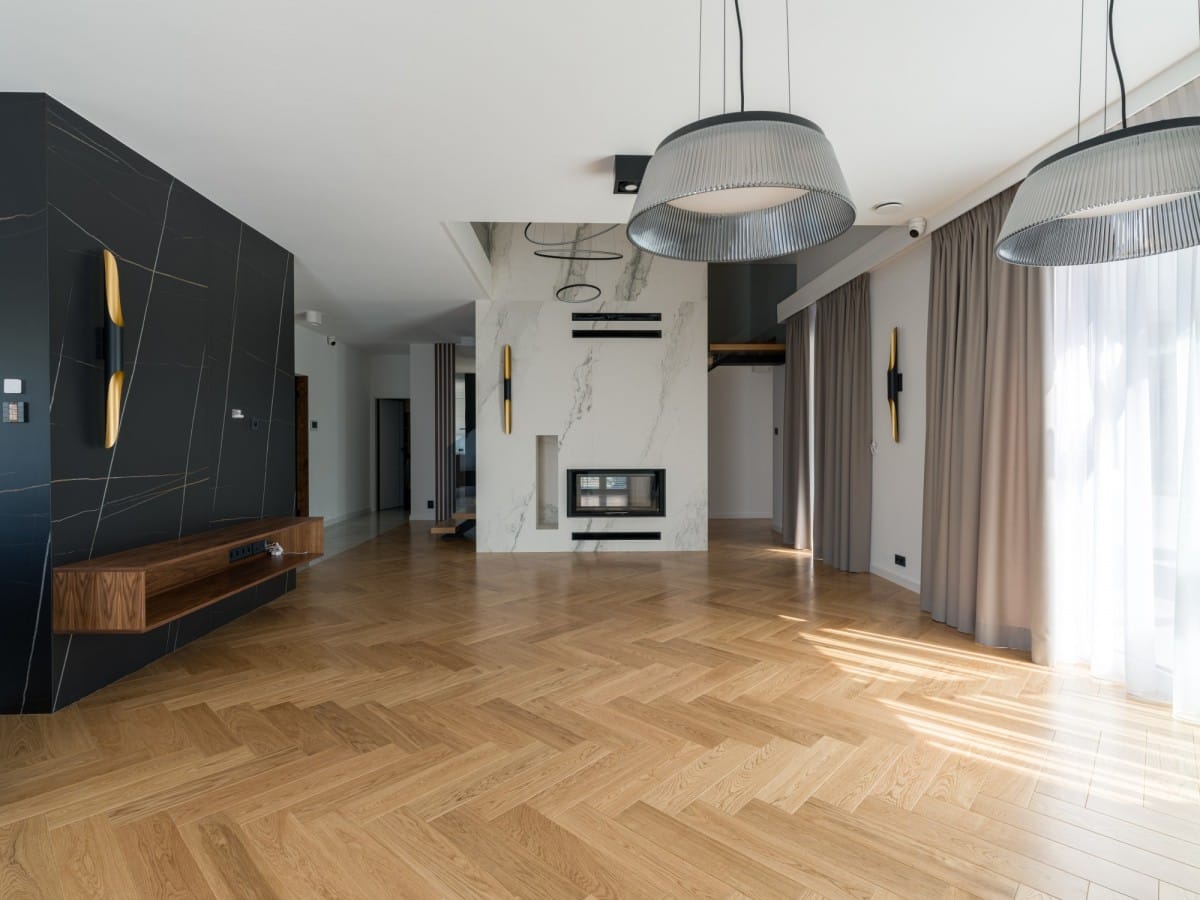 Dom 6 pokojowe na Sprzedaż