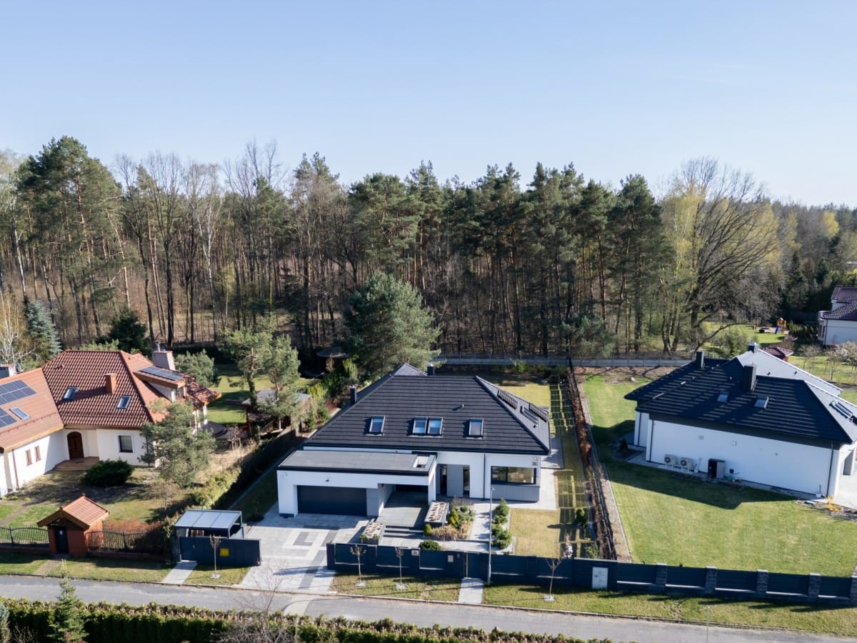 Dom 6 pokojowe na Sprzedaż