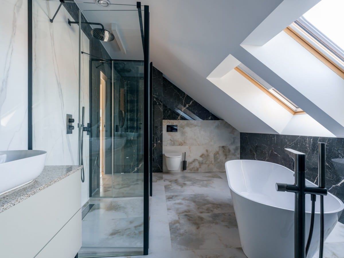 Dom 6 pokojowe na Sprzedaż