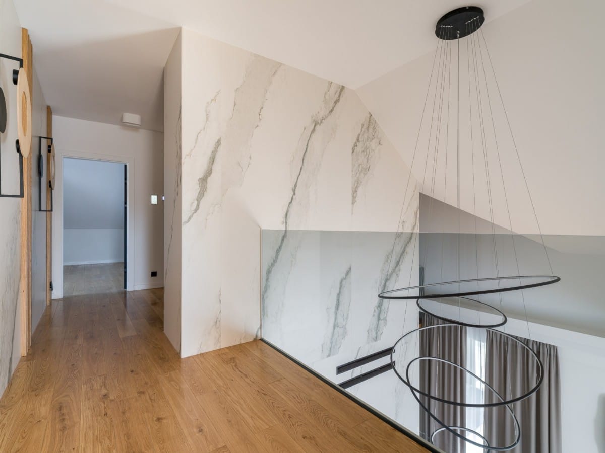 Dom 6 pokojowe na Sprzedaż