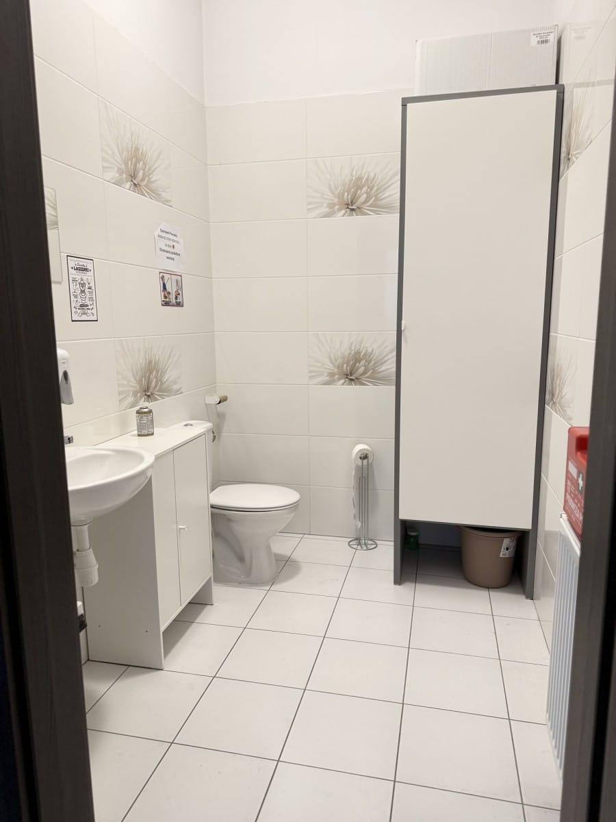 Lokal użytkowy  pokojowe na Wynajem