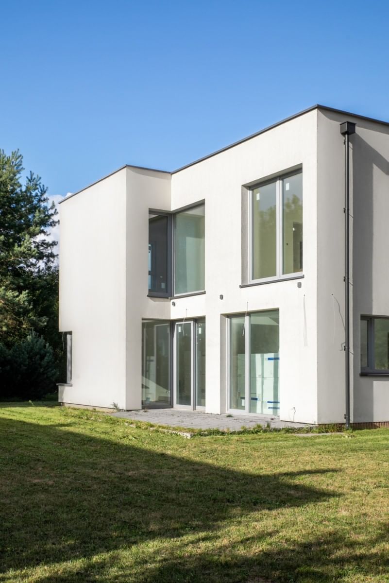 Dom 6 pokojowe na Sprzedaż