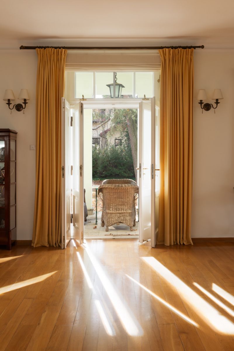 Dom 7 pokojowe na Sprzedaż