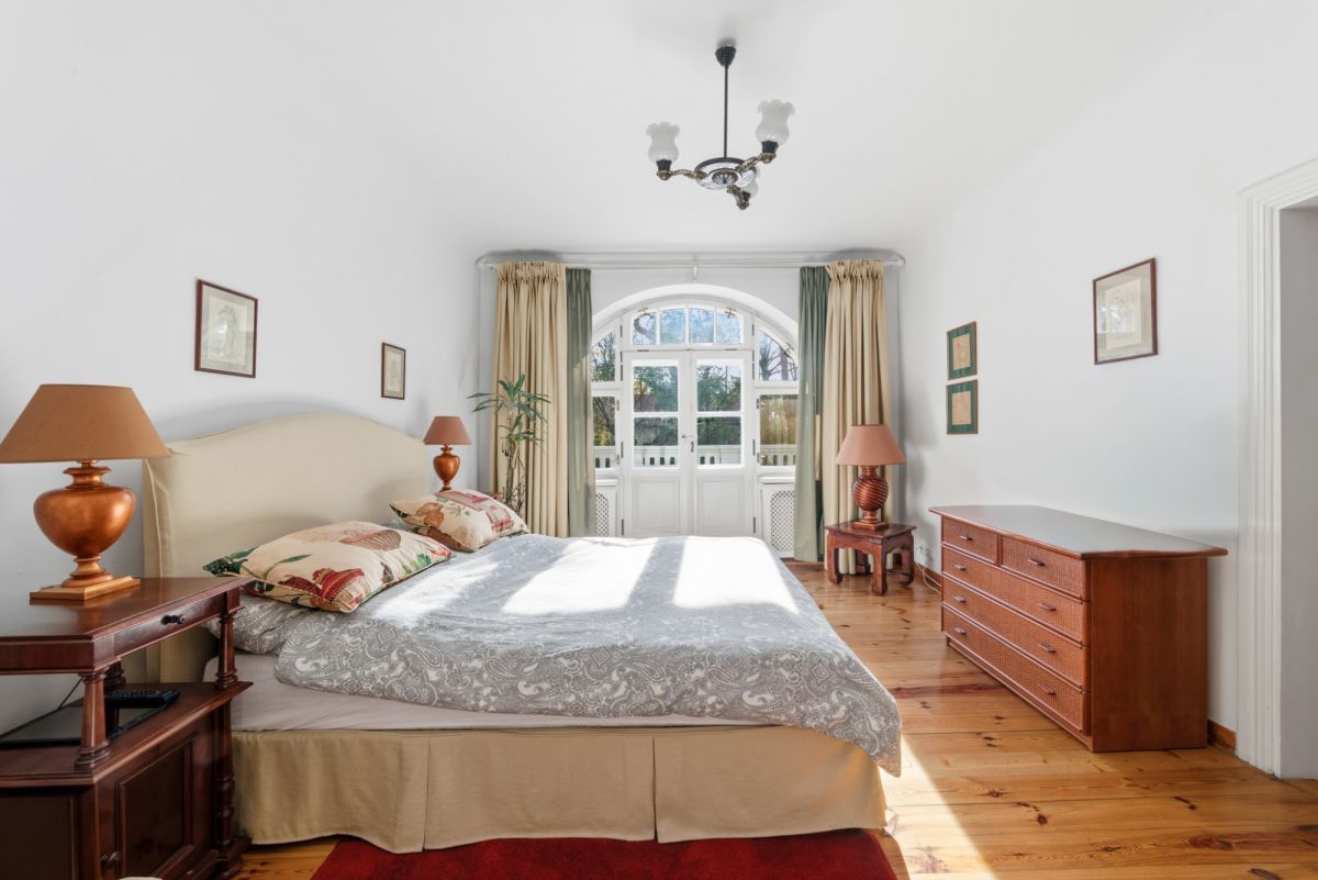 Dom 7 pokojowe na Sprzedaż