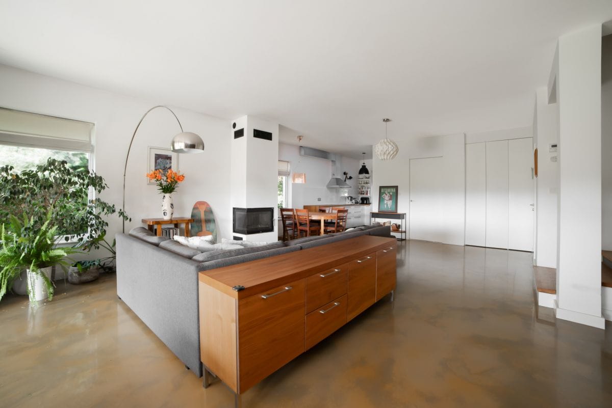 Dom 6 pokojowe na Sprzedaż