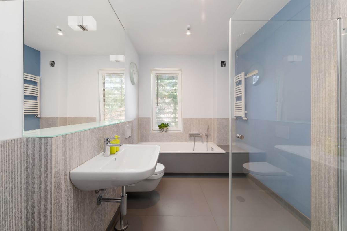 Dom 6 pokojowe na Sprzedaż