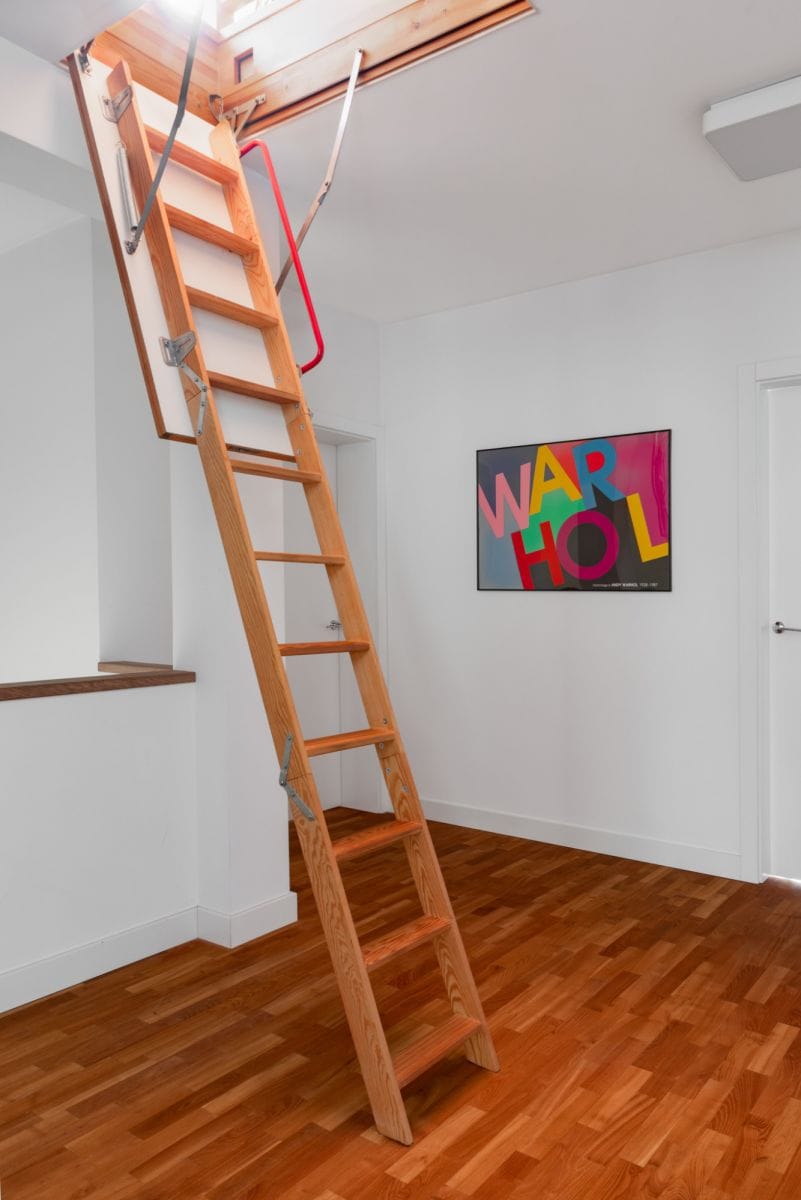 Dom 6 pokojowe na Sprzedaż