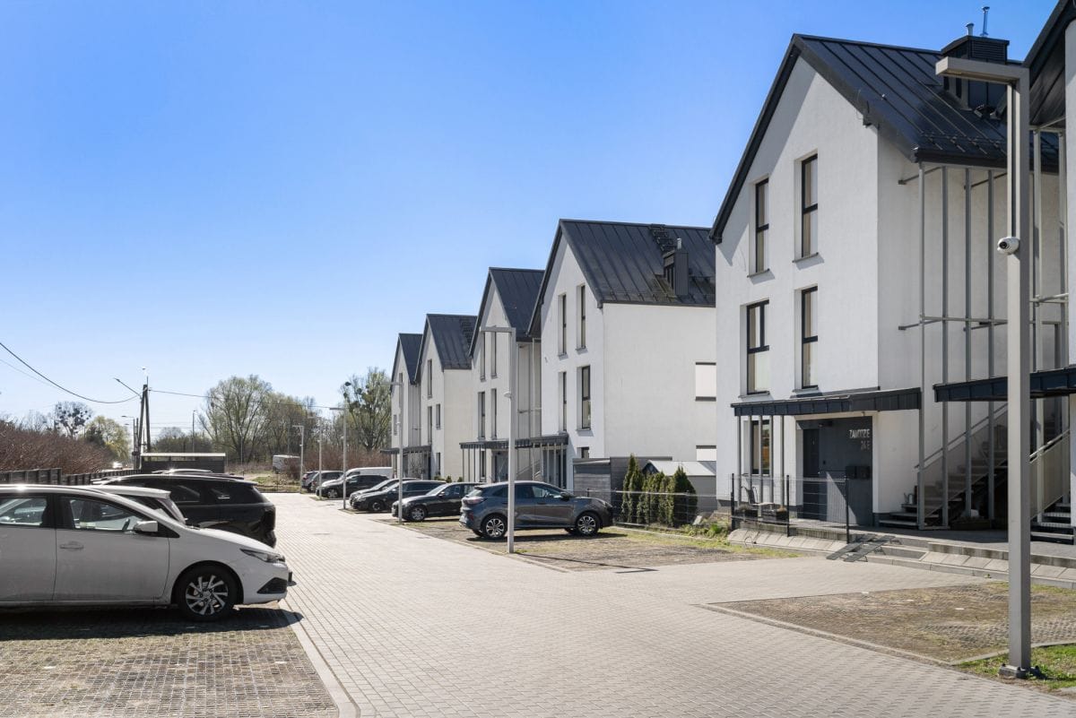 Mieszkanie 3 pokojowe na Sprzedaż