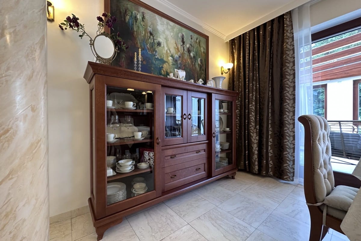 Dom 5 pokojowe na Sprzedaż