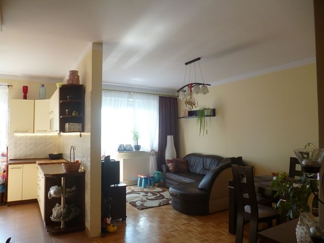 Mieszkanie 4 pokojowe na Sprzedaż