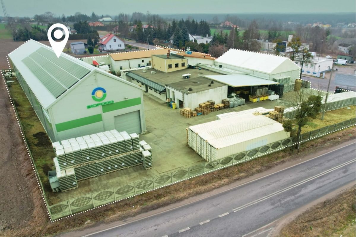 Lokal użytkowy  pokojowe na Sprzedaż