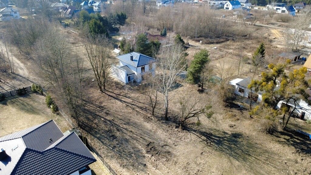 Działka  pokojowe na Sprzedaż