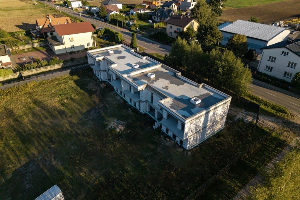 Dom 6 pokojowe na Sprzedaż