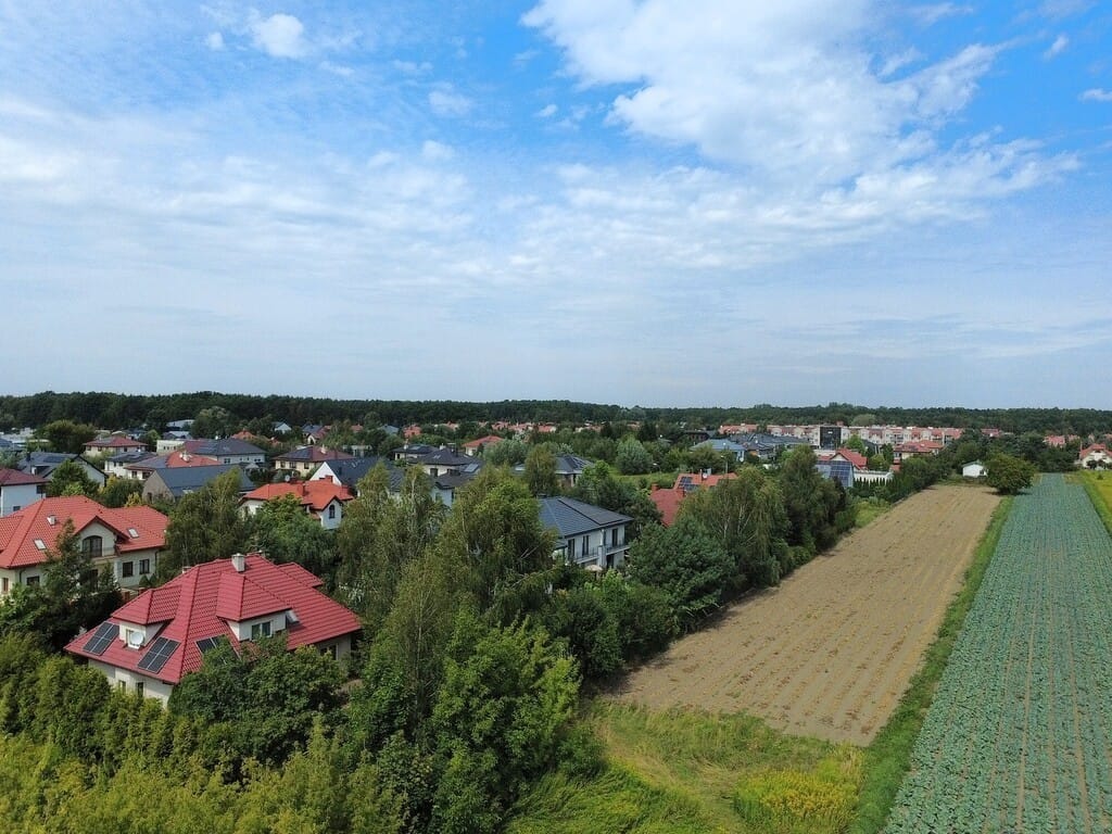 Działka  pokojowe na Sprzedaż