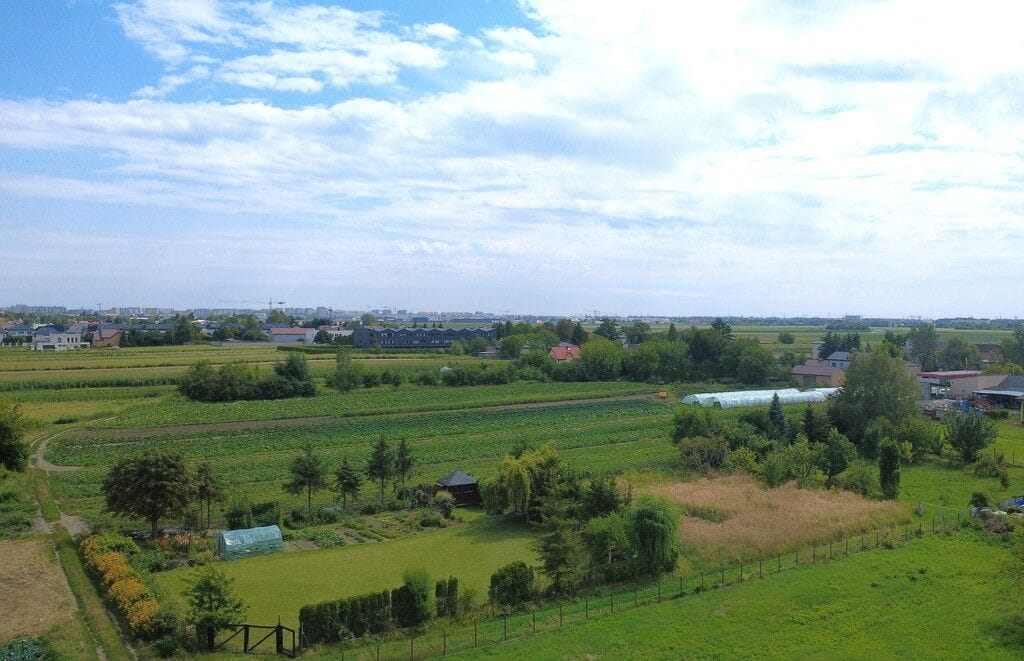 Działka  pokojowe na Sprzedaż