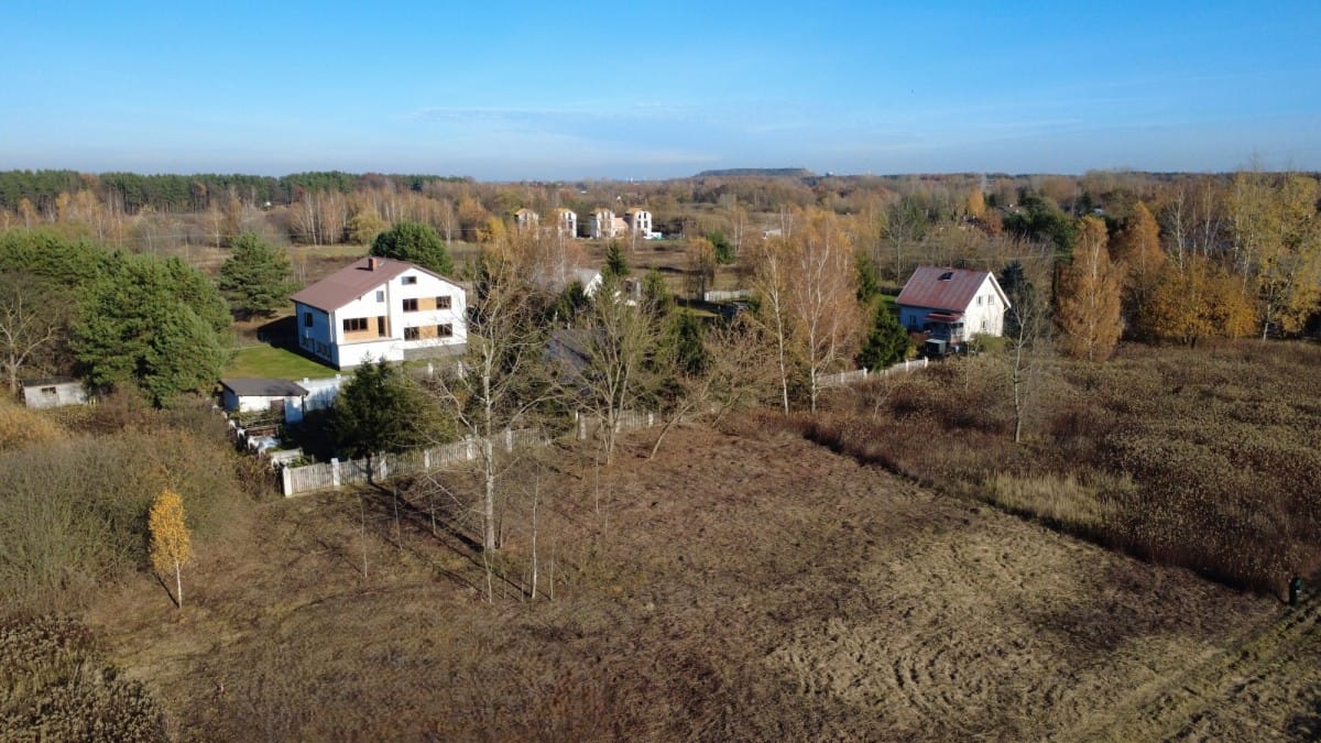 Działka  pokojowe na Sprzedaż