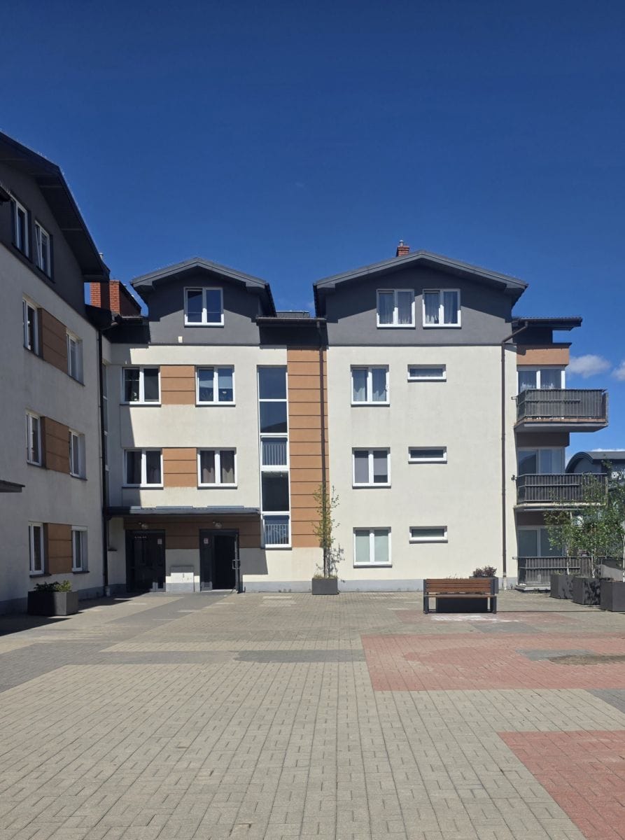 Mieszkanie 5 pokojowe na Sprzedaż