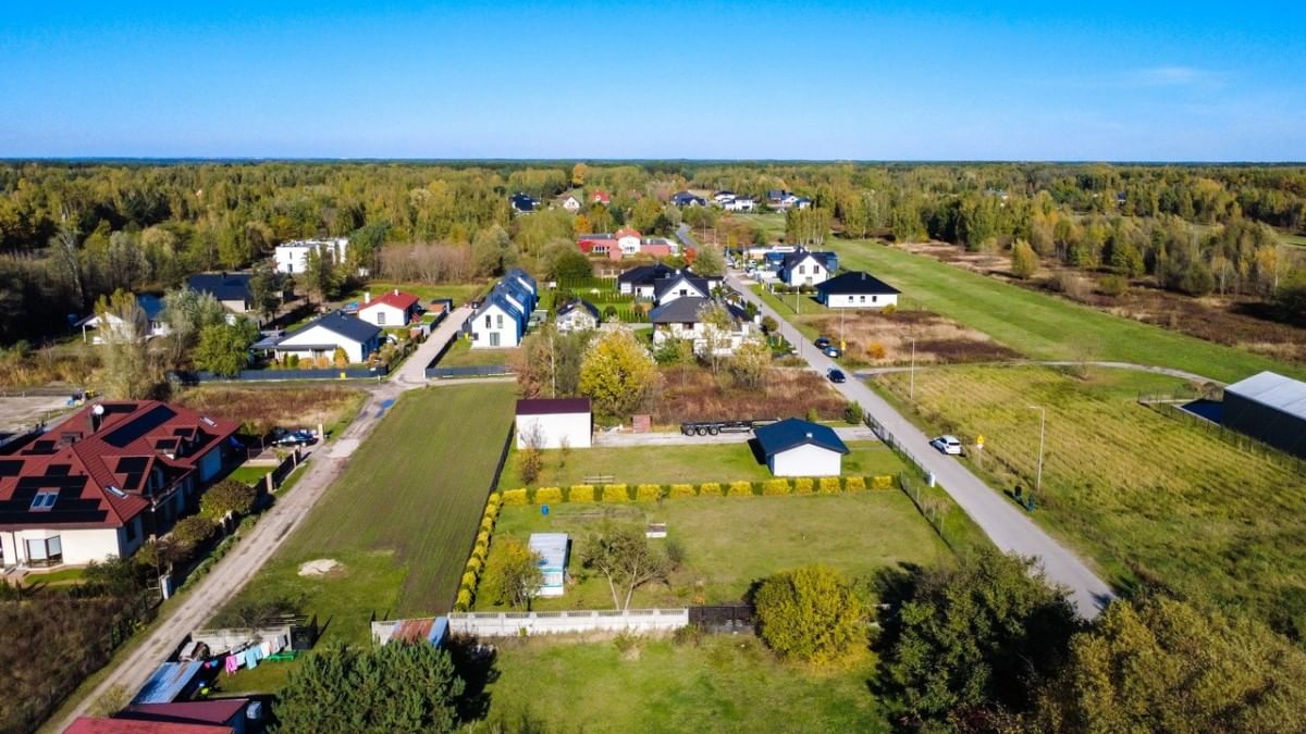 Działka  pokojowe na Sprzedaż