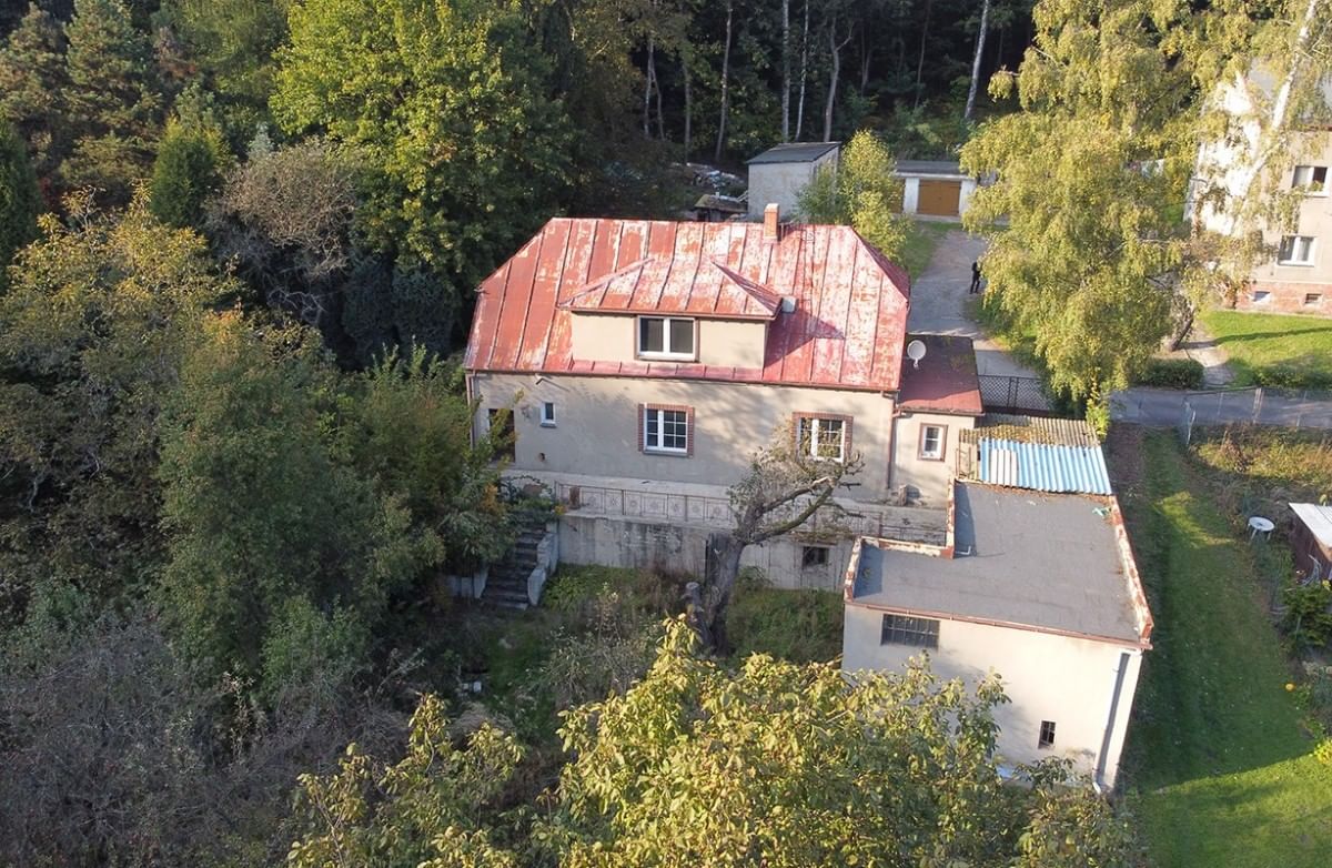 Dom 6 pokojowe na Sprzedaż