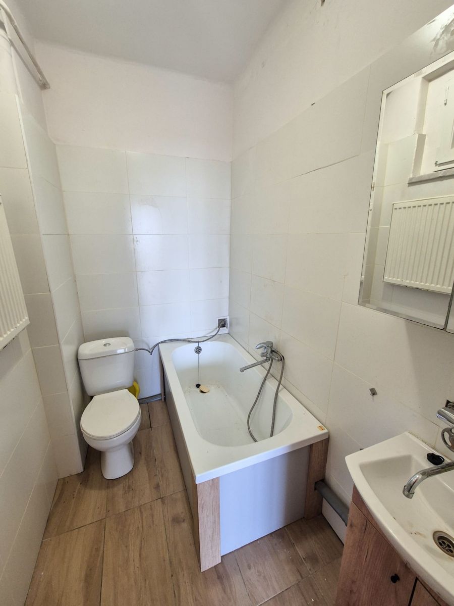 Mieszkanie 4 pokojowe na Sprzedaż