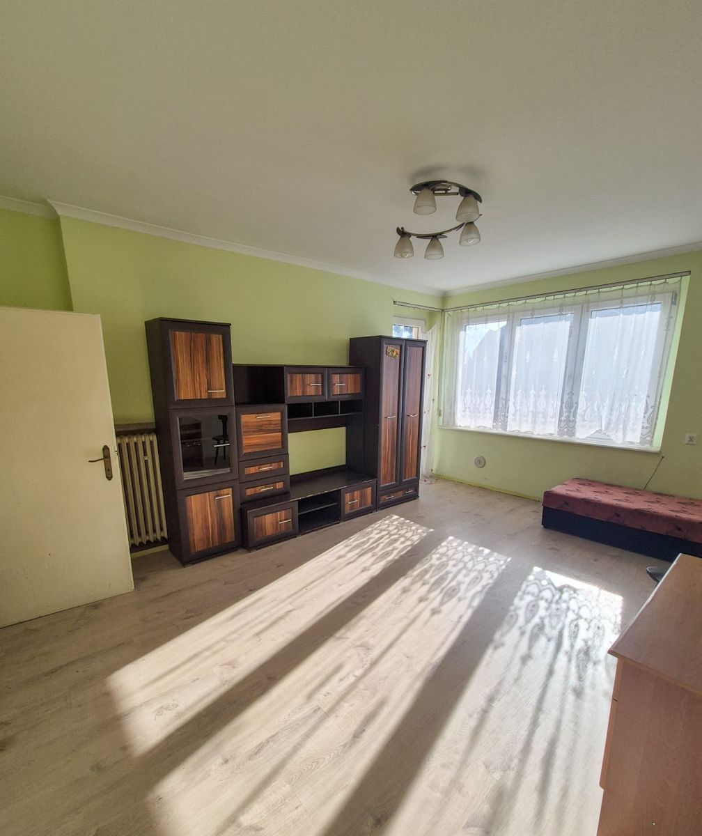 Mieszkanie 4 pokojowe na Sprzedaż