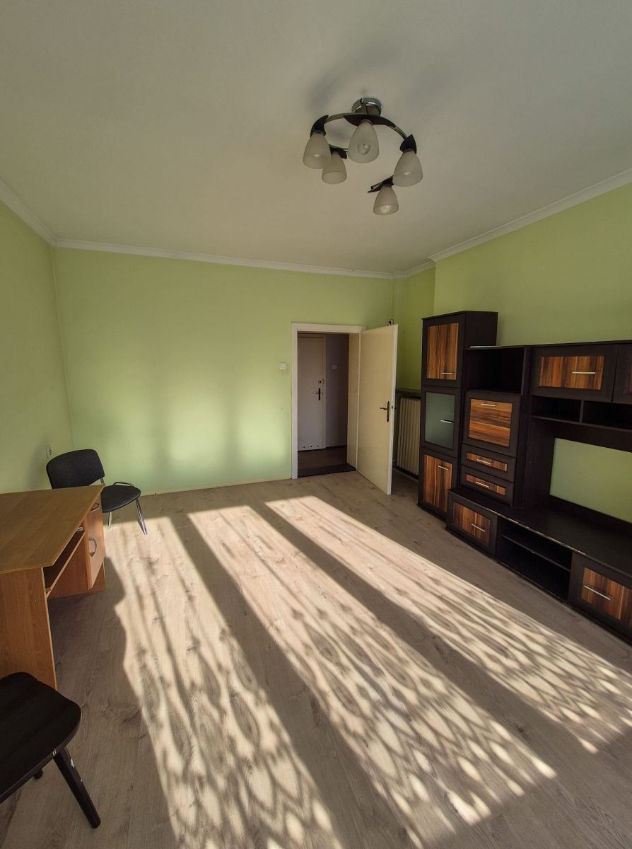 Mieszkanie 4 pokojowe na Sprzedaż