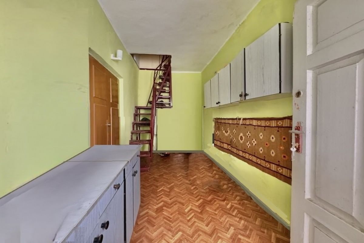 Dom 4 pokojowe na Sprzedaż