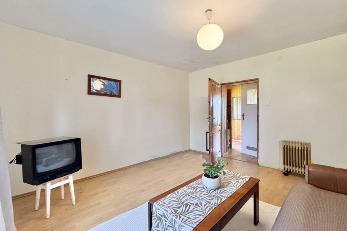 Dom 4 pokojowe na Sprzedaż