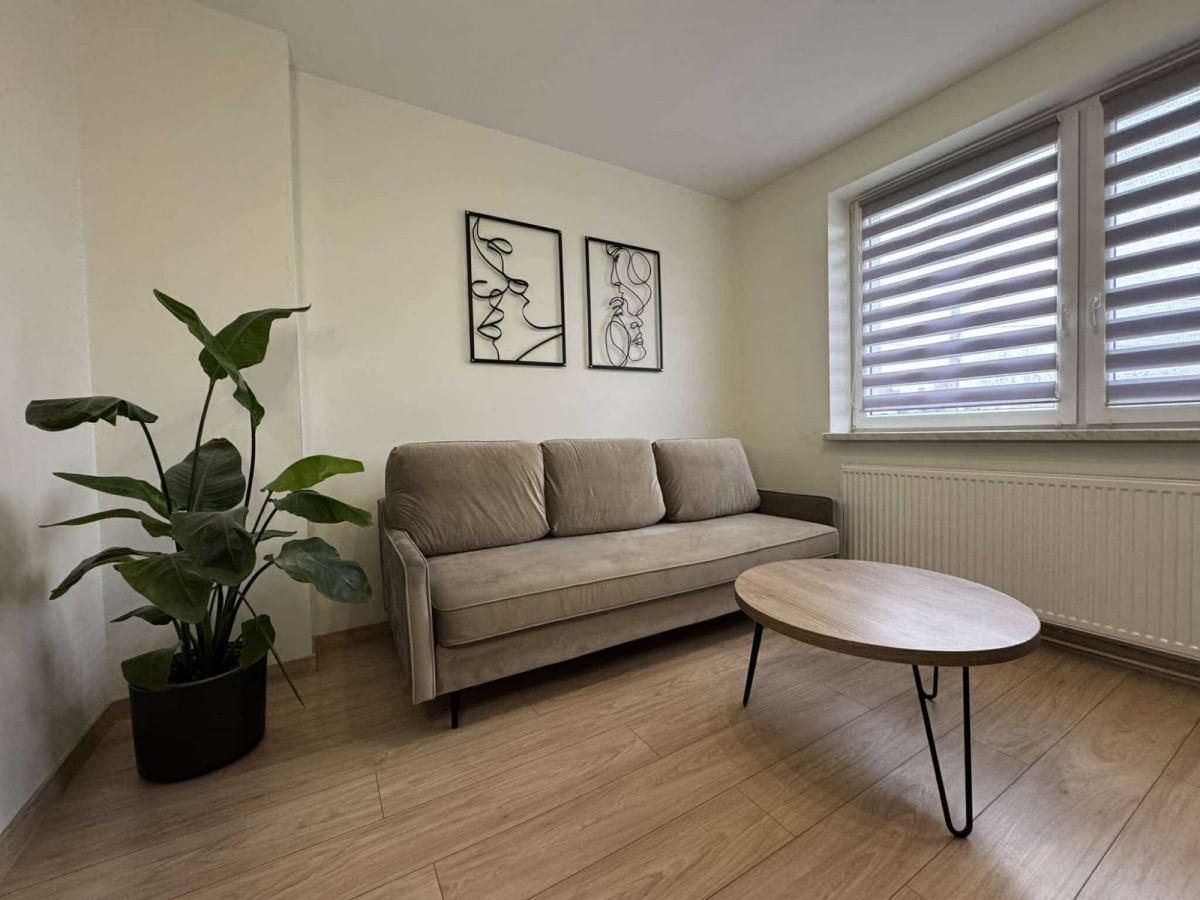 Dom  pokojowe na Sprzedaż