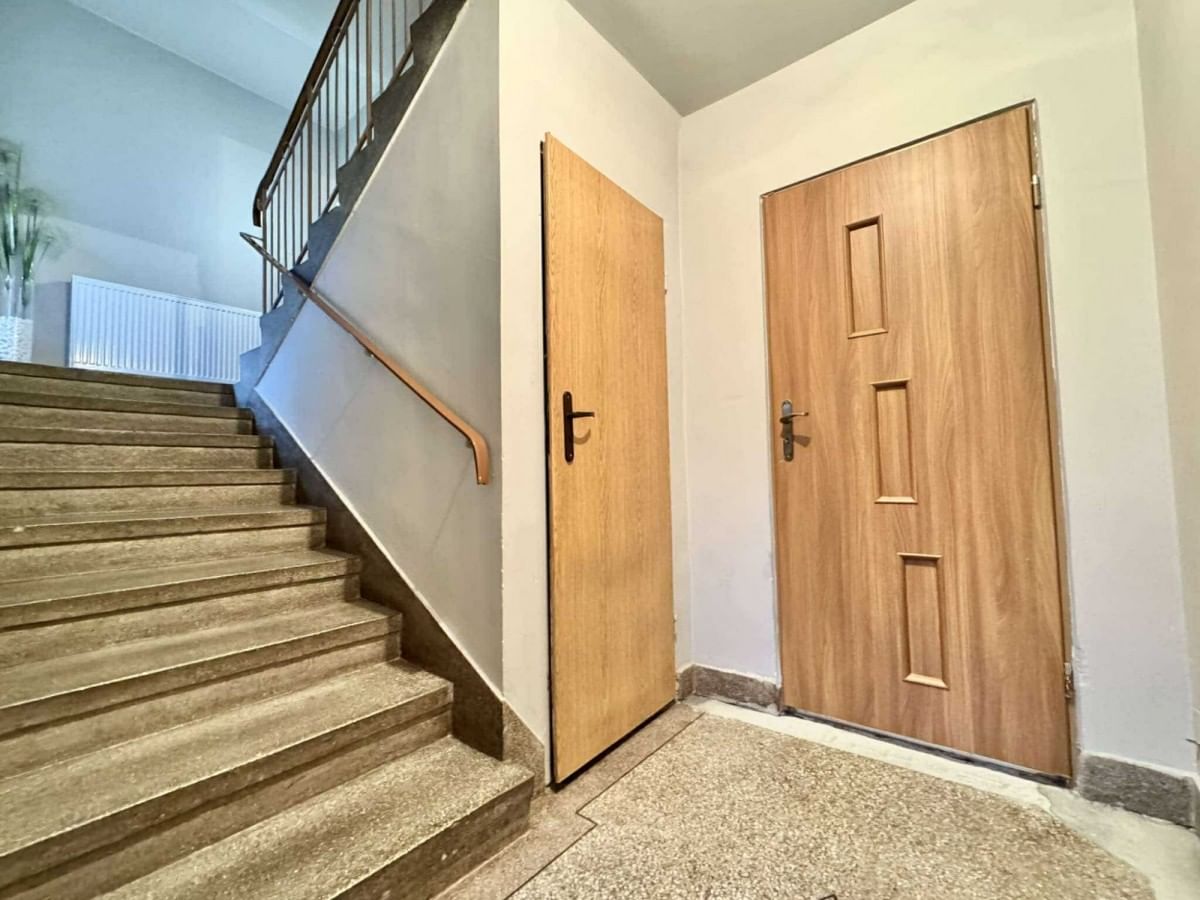 Dom  pokojowe na Sprzedaż