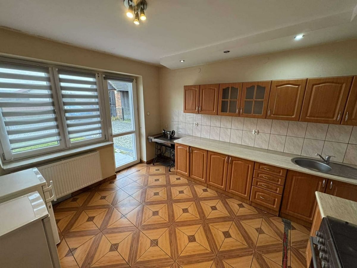 Dom  pokojowe na Sprzedaż