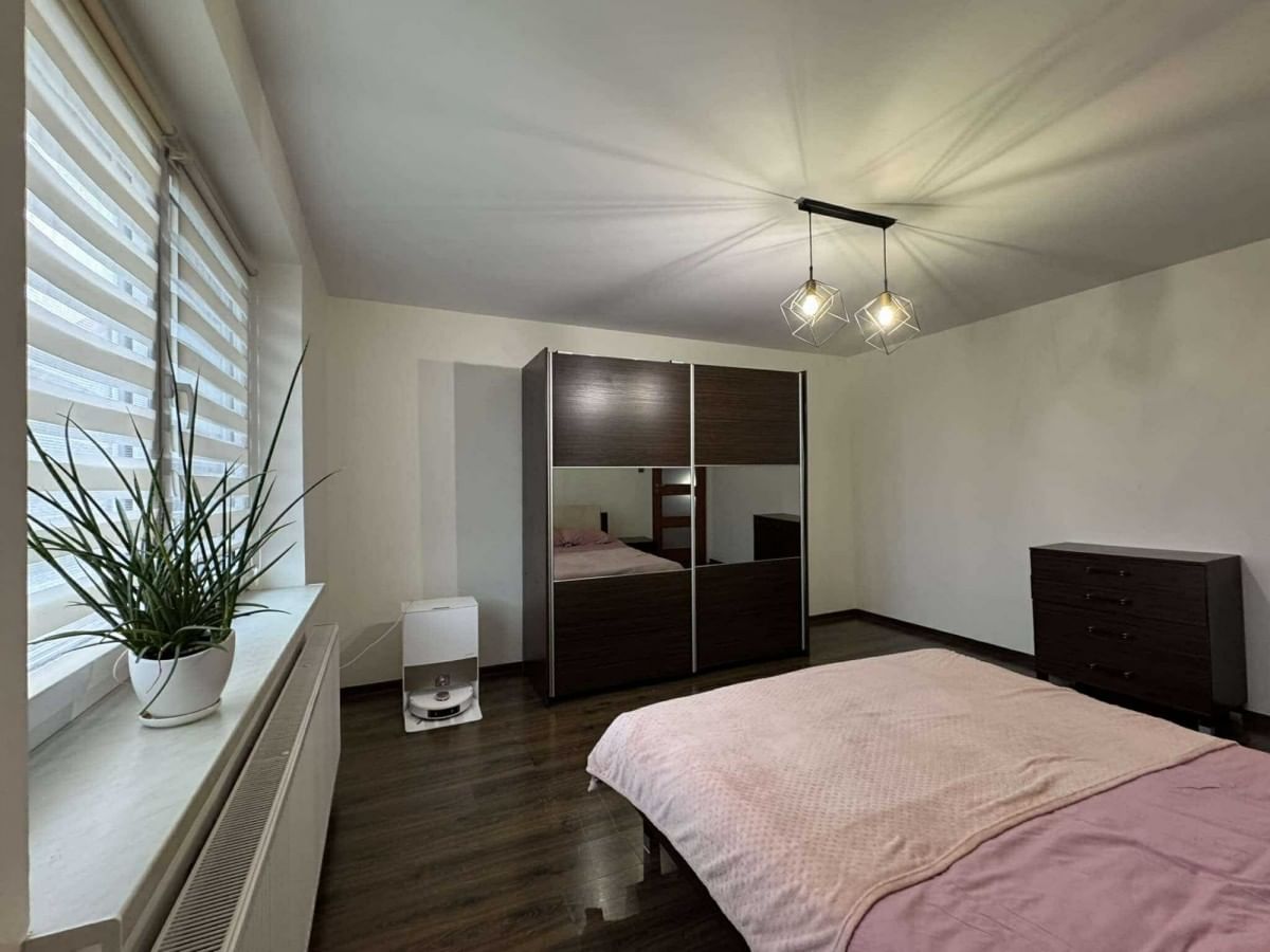 Dom  pokojowe na Sprzedaż