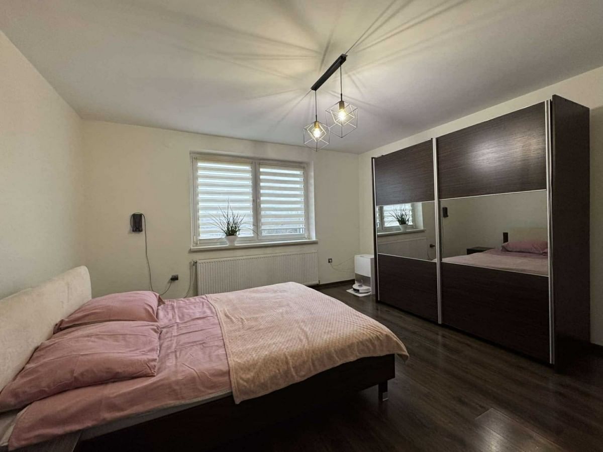 Dom  pokojowe na Sprzedaż