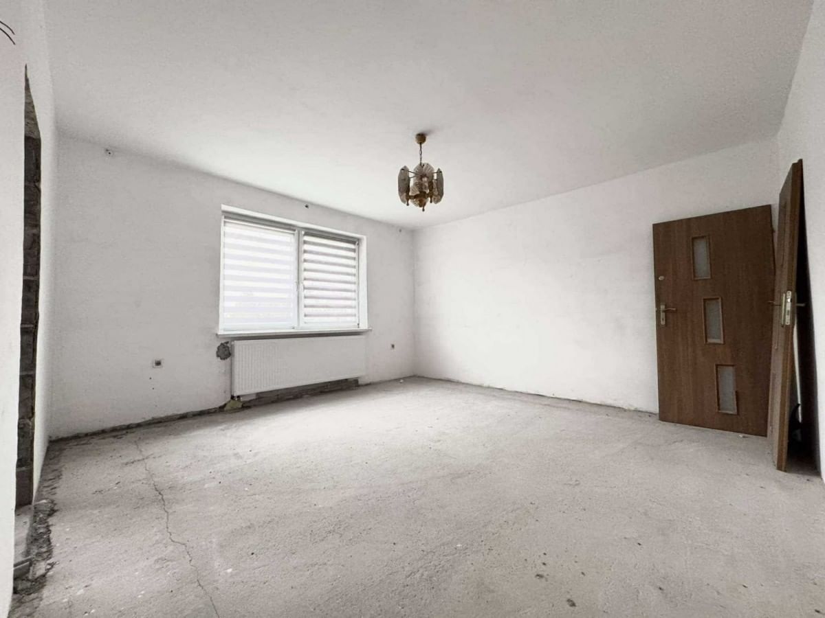 Dom  pokojowe na Sprzedaż