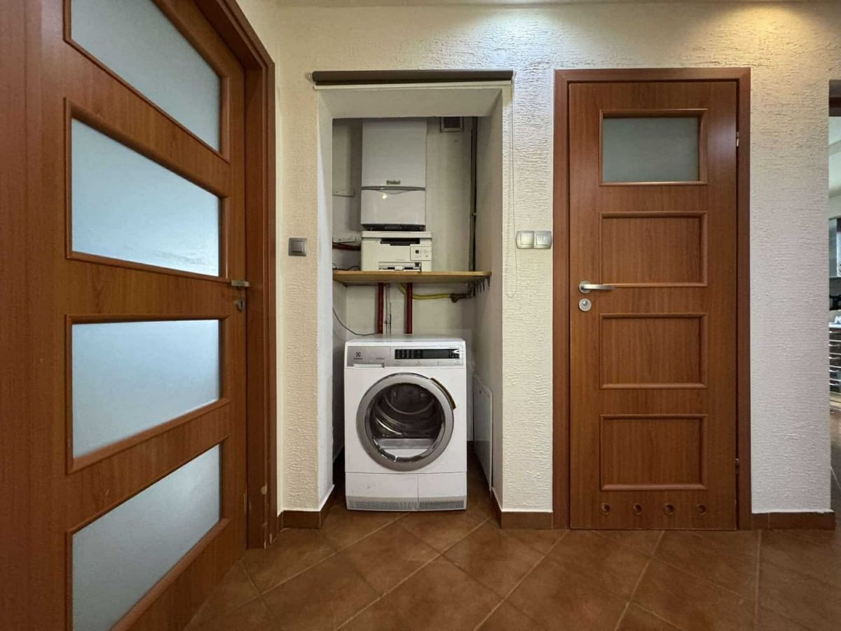 Dom  pokojowe na Sprzedaż