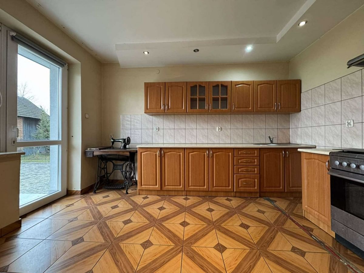 Dom  pokojowe na Sprzedaż