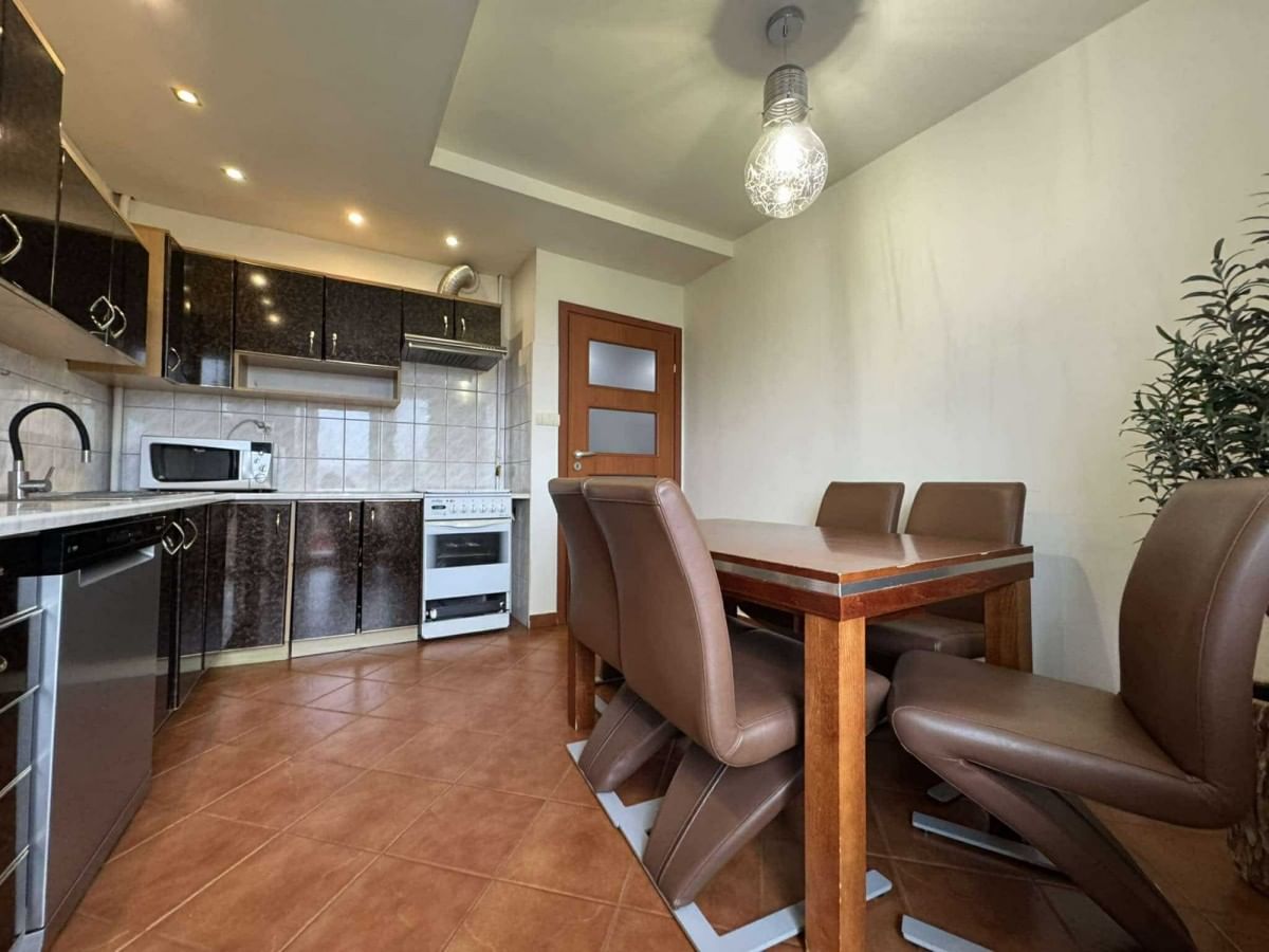 Dom  pokojowe na Sprzedaż