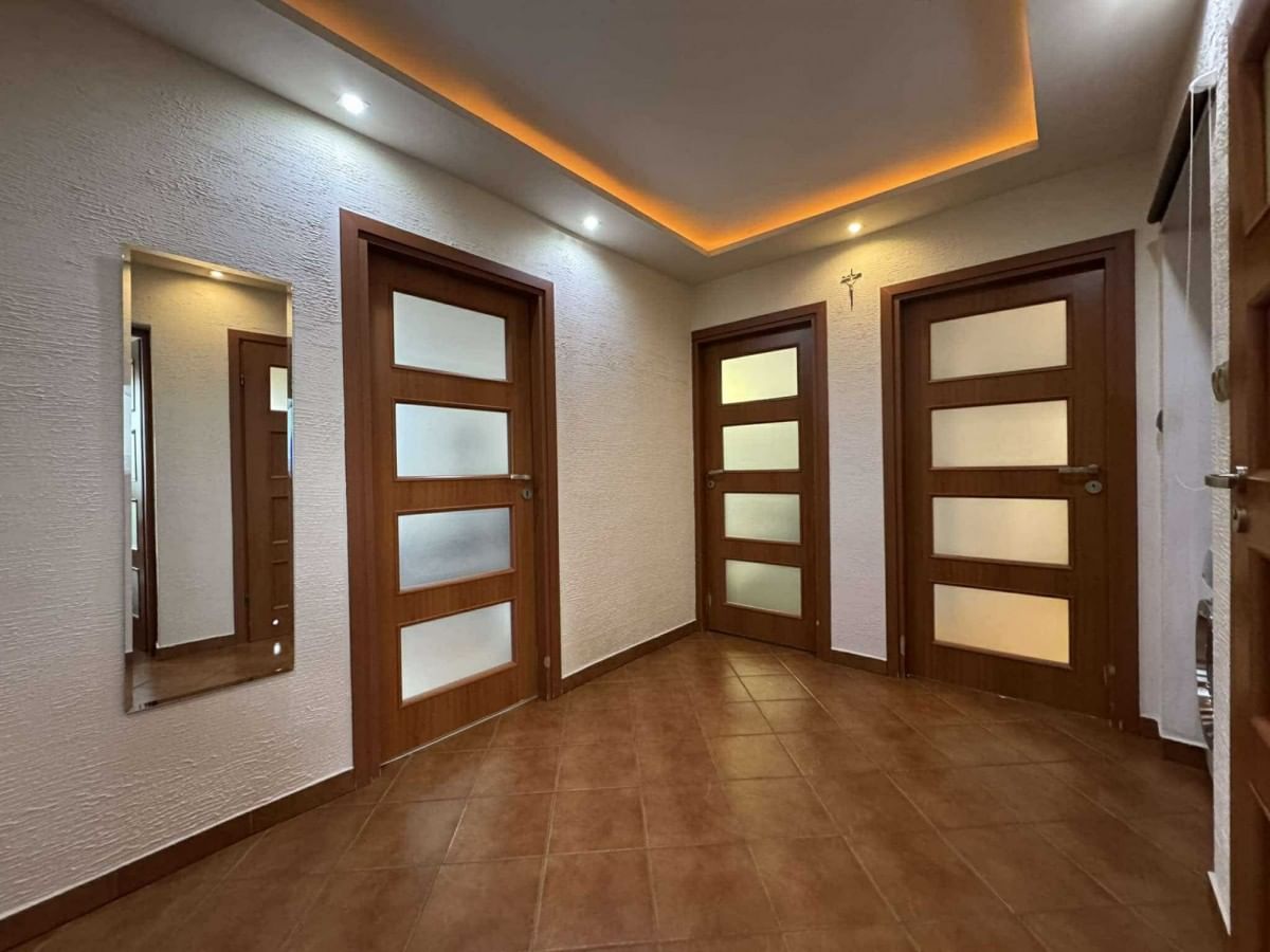 Dom  pokojowe na Sprzedaż