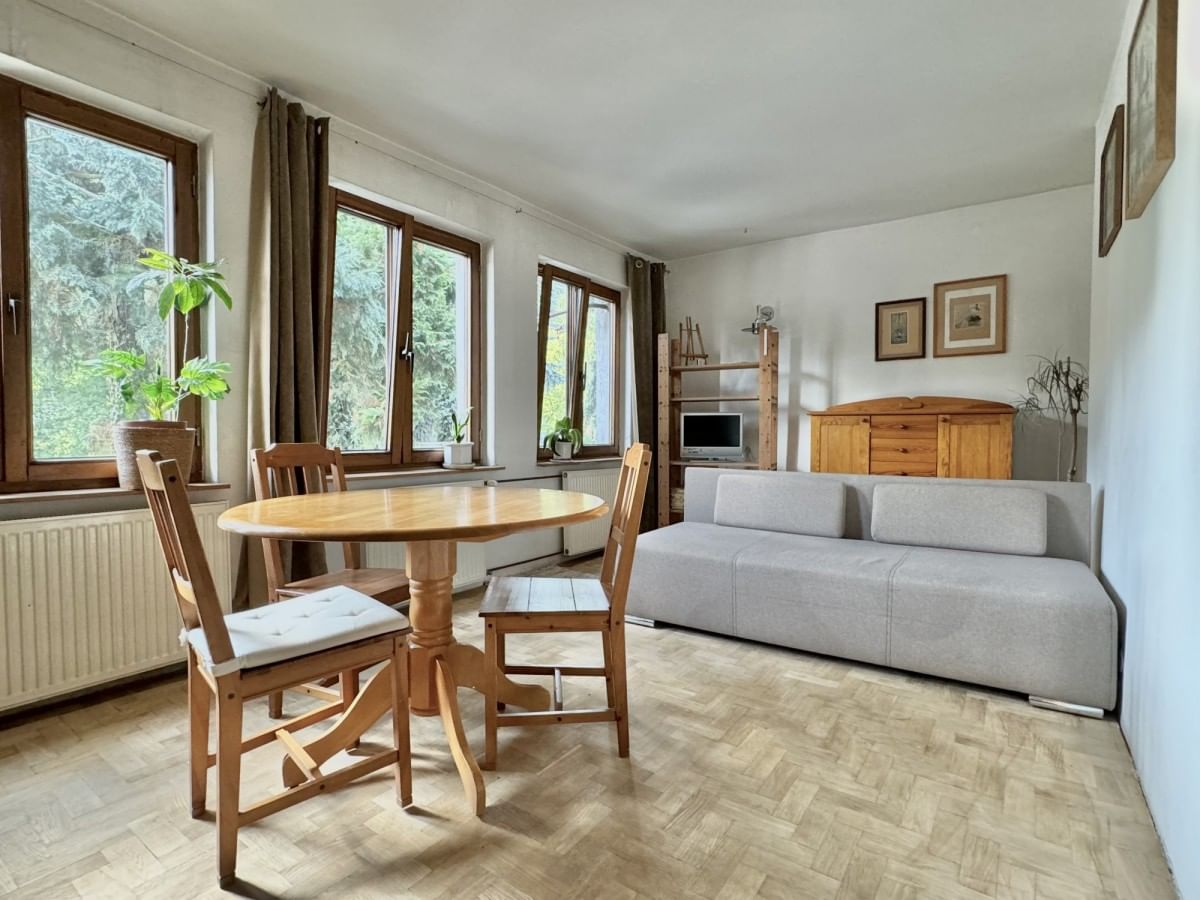 Lokal użytkowy  pokojowe na Sprzedaż