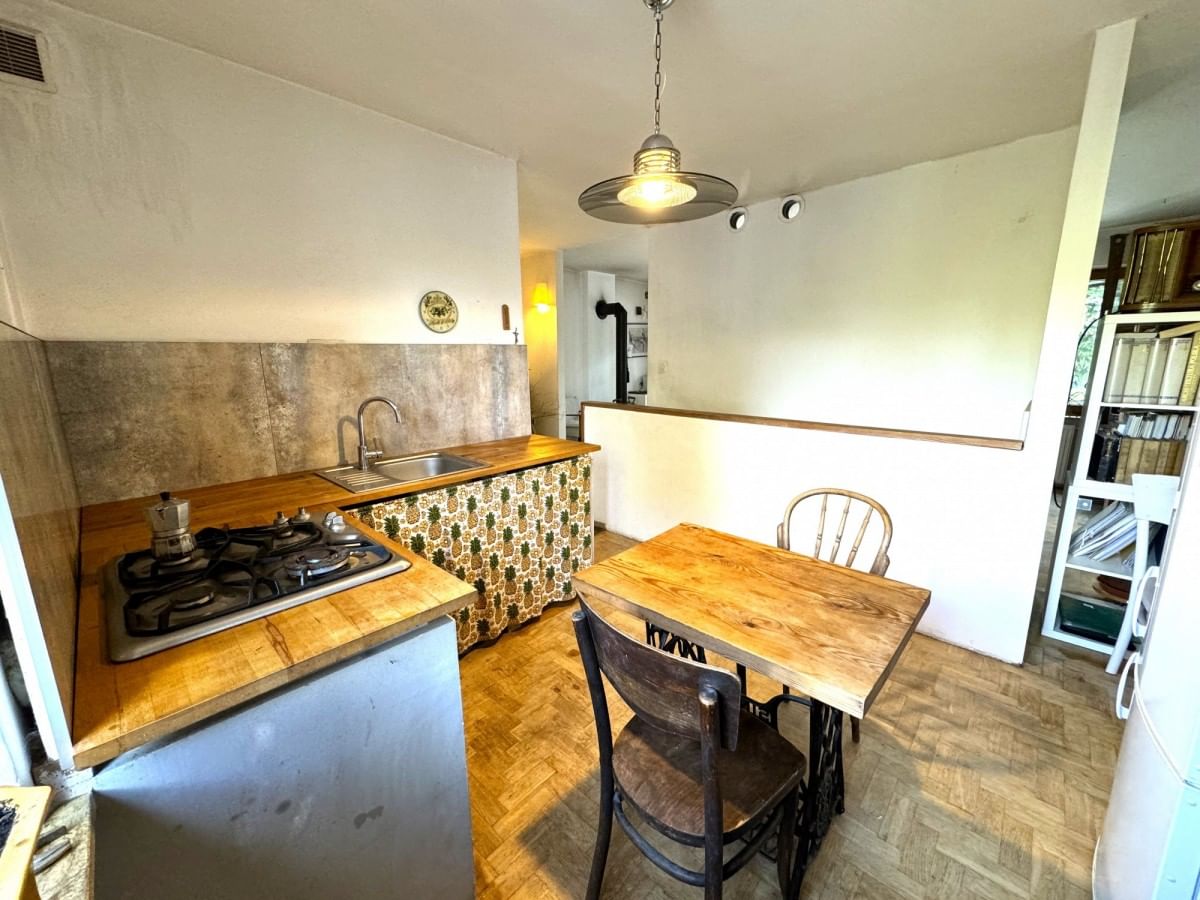 Lokal użytkowy  pokojowe na Sprzedaż