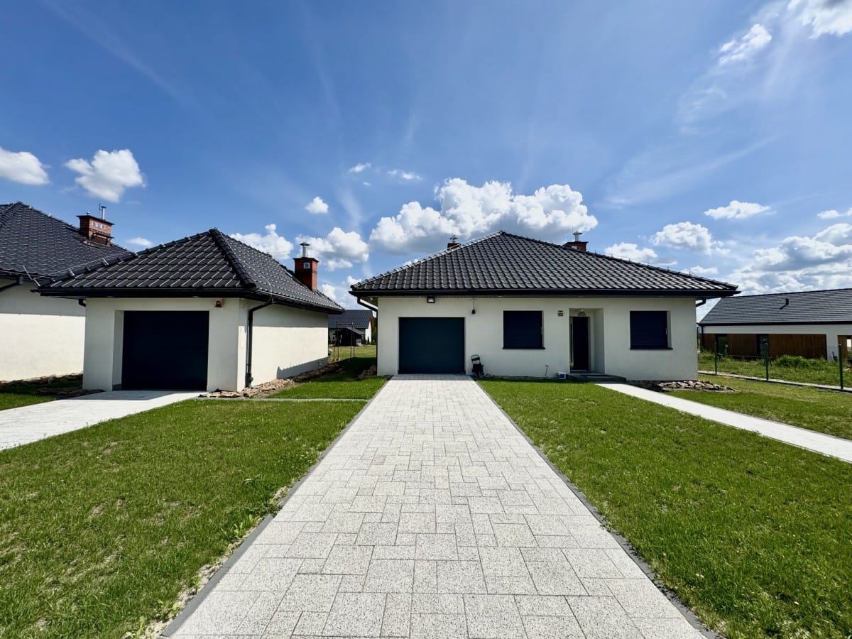 Dom 3 pokojowe na Sprzedaż