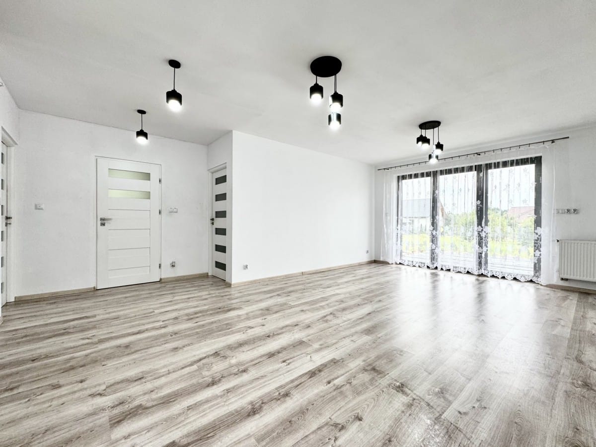 Dom 3 pokojowe na Sprzedaż