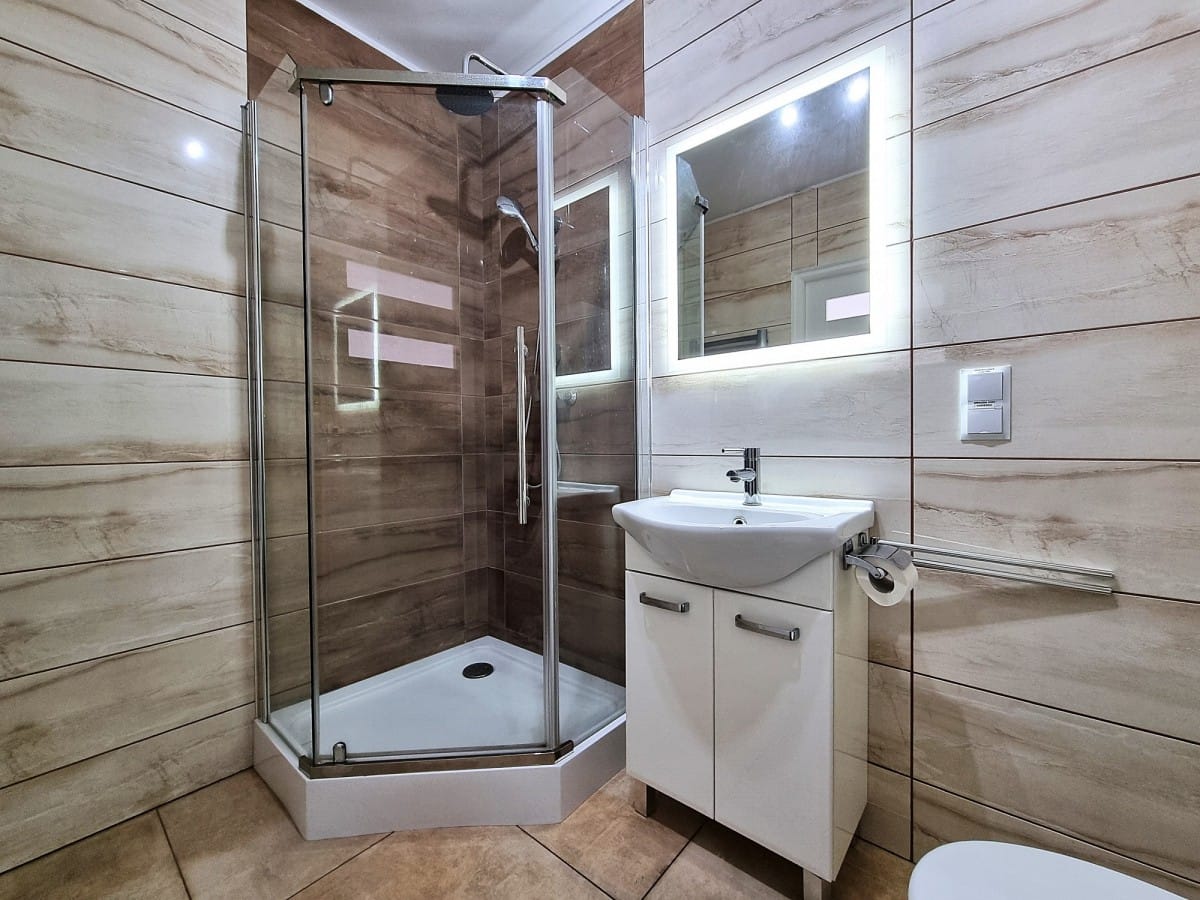 Dom 3 pokojowe na Sprzedaż