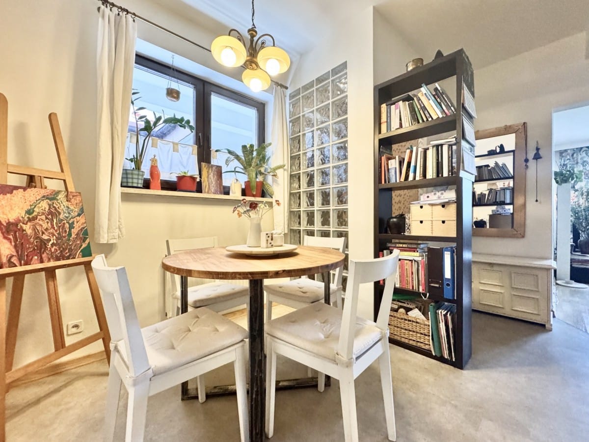 Mieszkanie 4 pokojowe na Sprzedaż