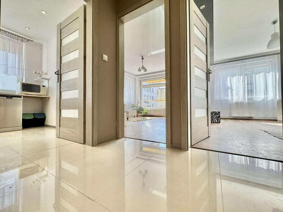 Mieszkanie 2 pokojowe na Sprzedaż